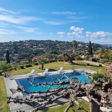 ヴィラ Pierre Jean 1823