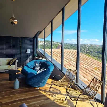 Pierre Jean 1823 ヴィラ *